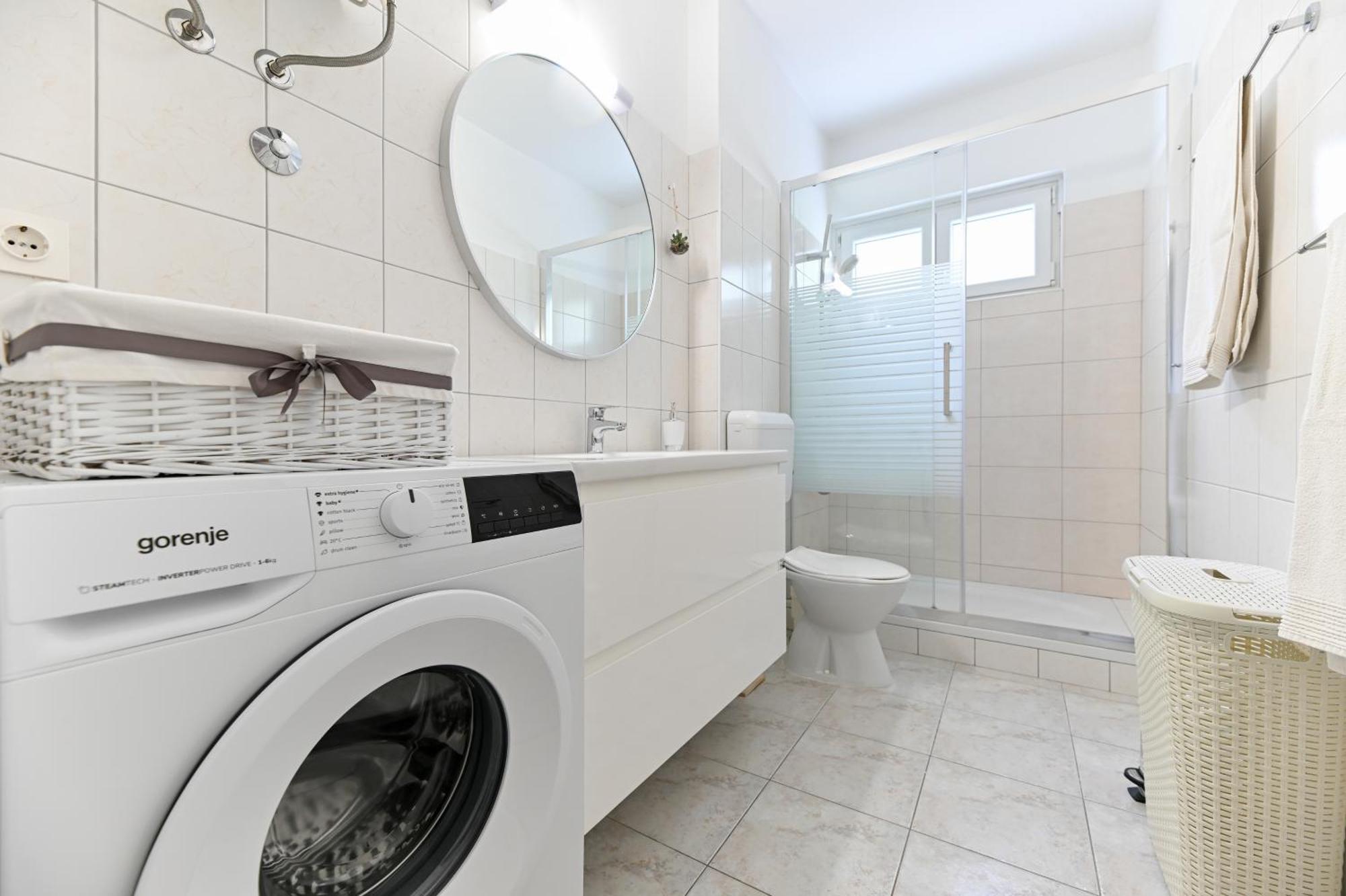 Near Zadar City Center Apartment With Free Parking And Air Condition In Each Room Luaran gambar