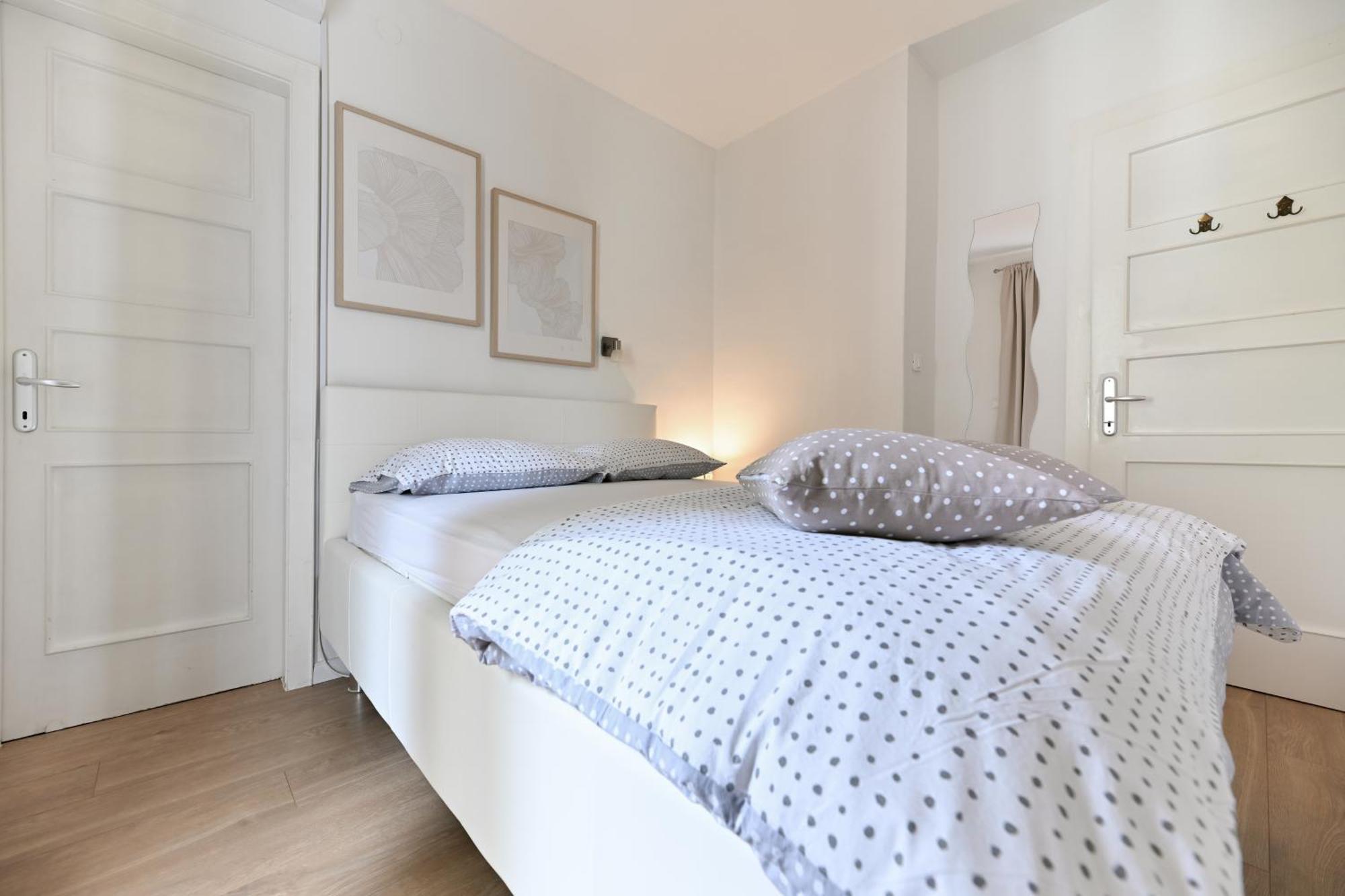 Near Zadar City Center Apartment With Free Parking And Air Condition In Each Room Luaran gambar