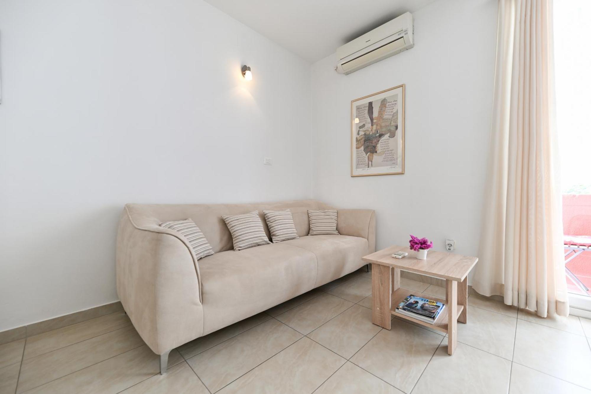 Near Zadar City Center Apartment With Free Parking And Air Condition In Each Room Luaran gambar