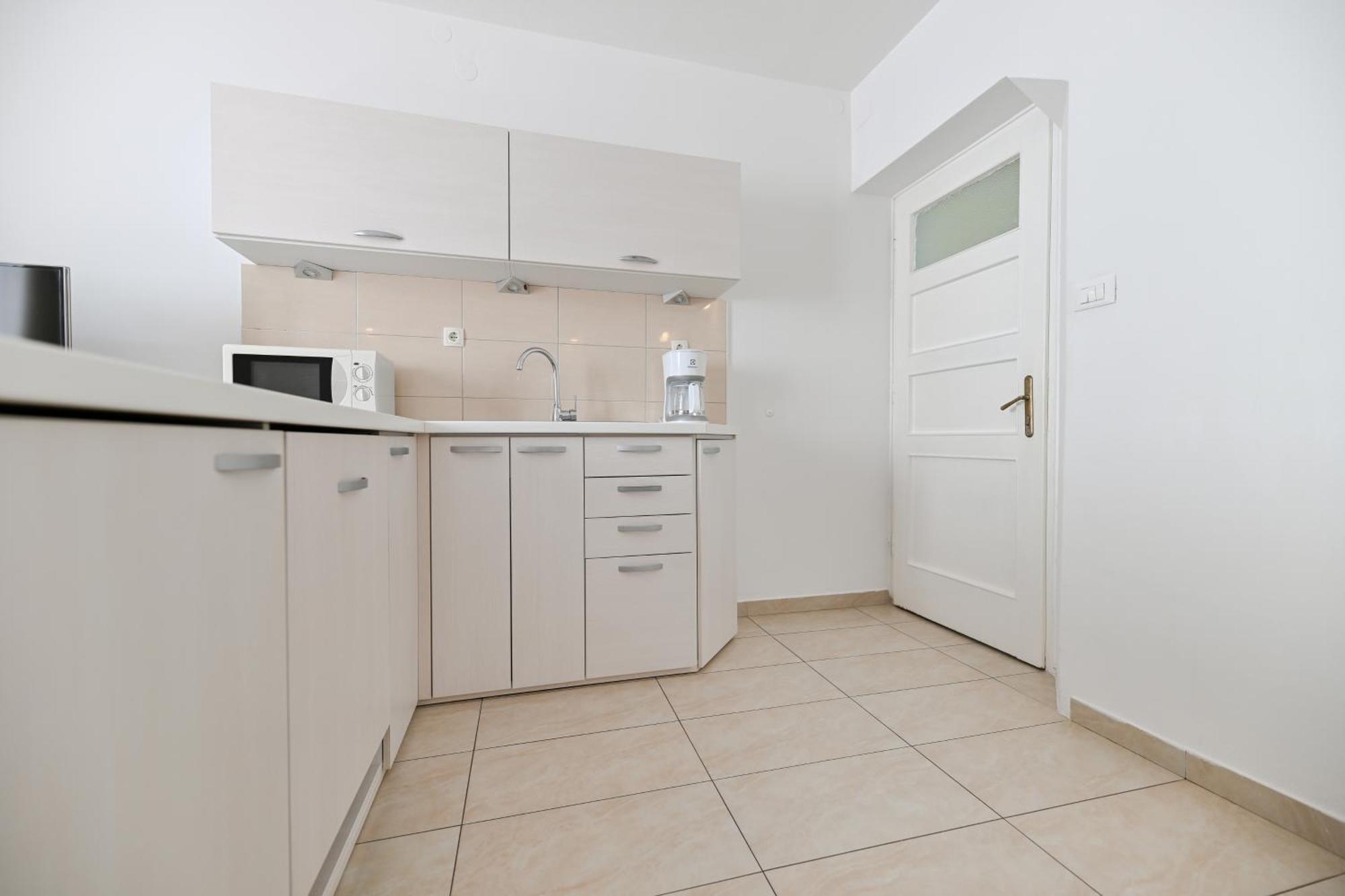 Near Zadar City Center Apartment With Free Parking And Air Condition In Each Room Luaran gambar