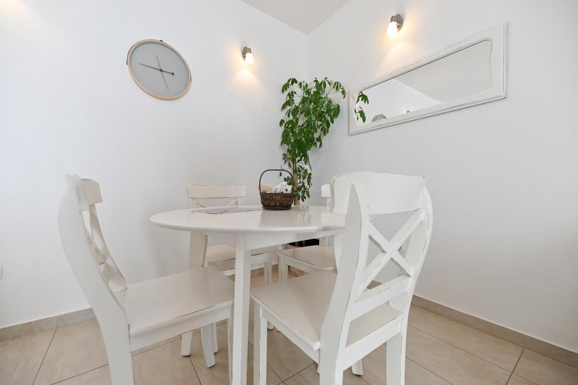 Near Zadar City Center Apartment With Free Parking And Air Condition In Each Room Luaran gambar