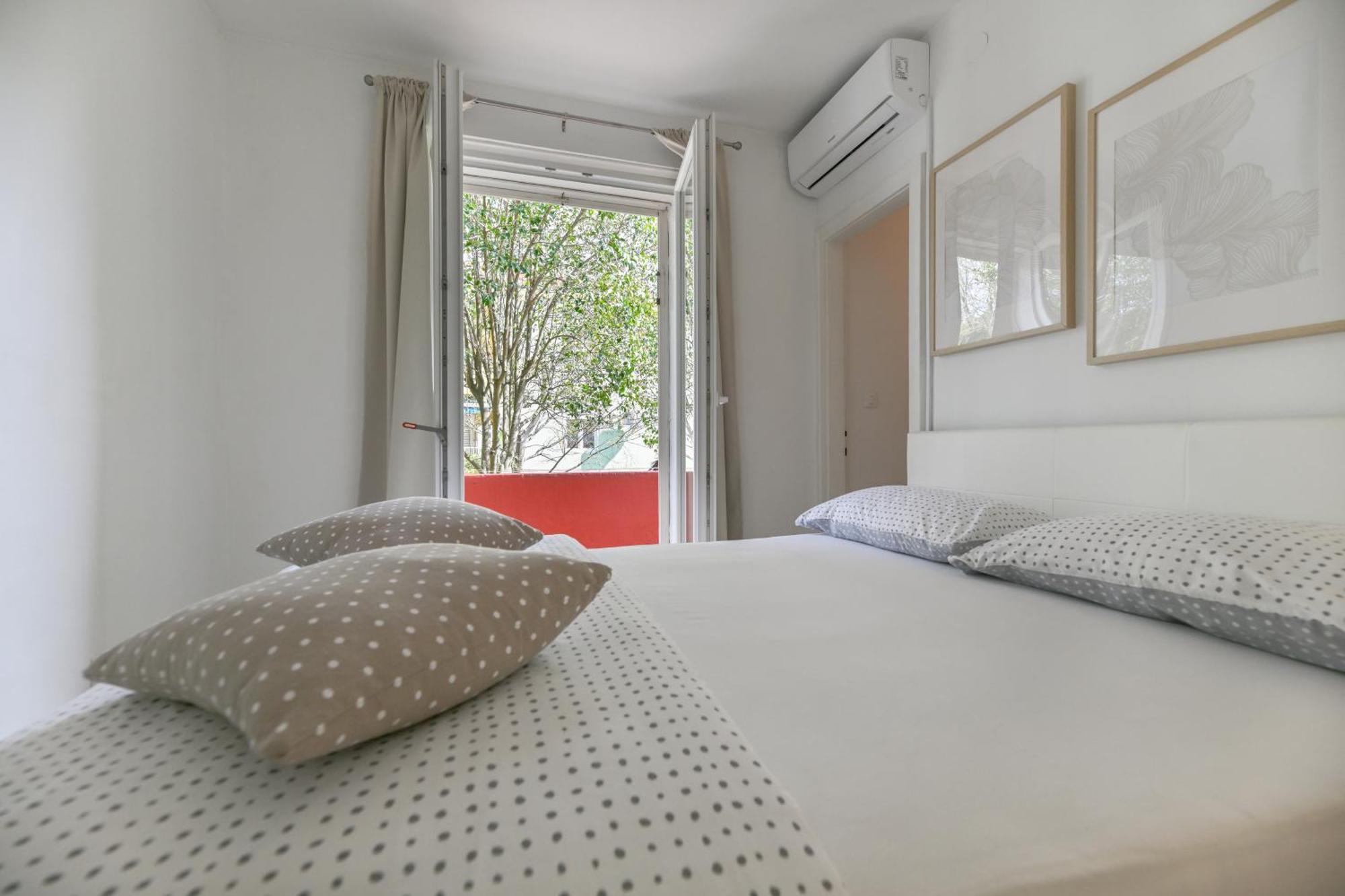 Near Zadar City Center Apartment With Free Parking And Air Condition In Each Room Luaran gambar